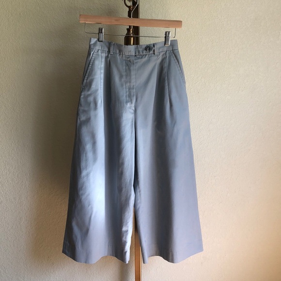 Pants - Vintage powder blue ankle cut pants with pockets